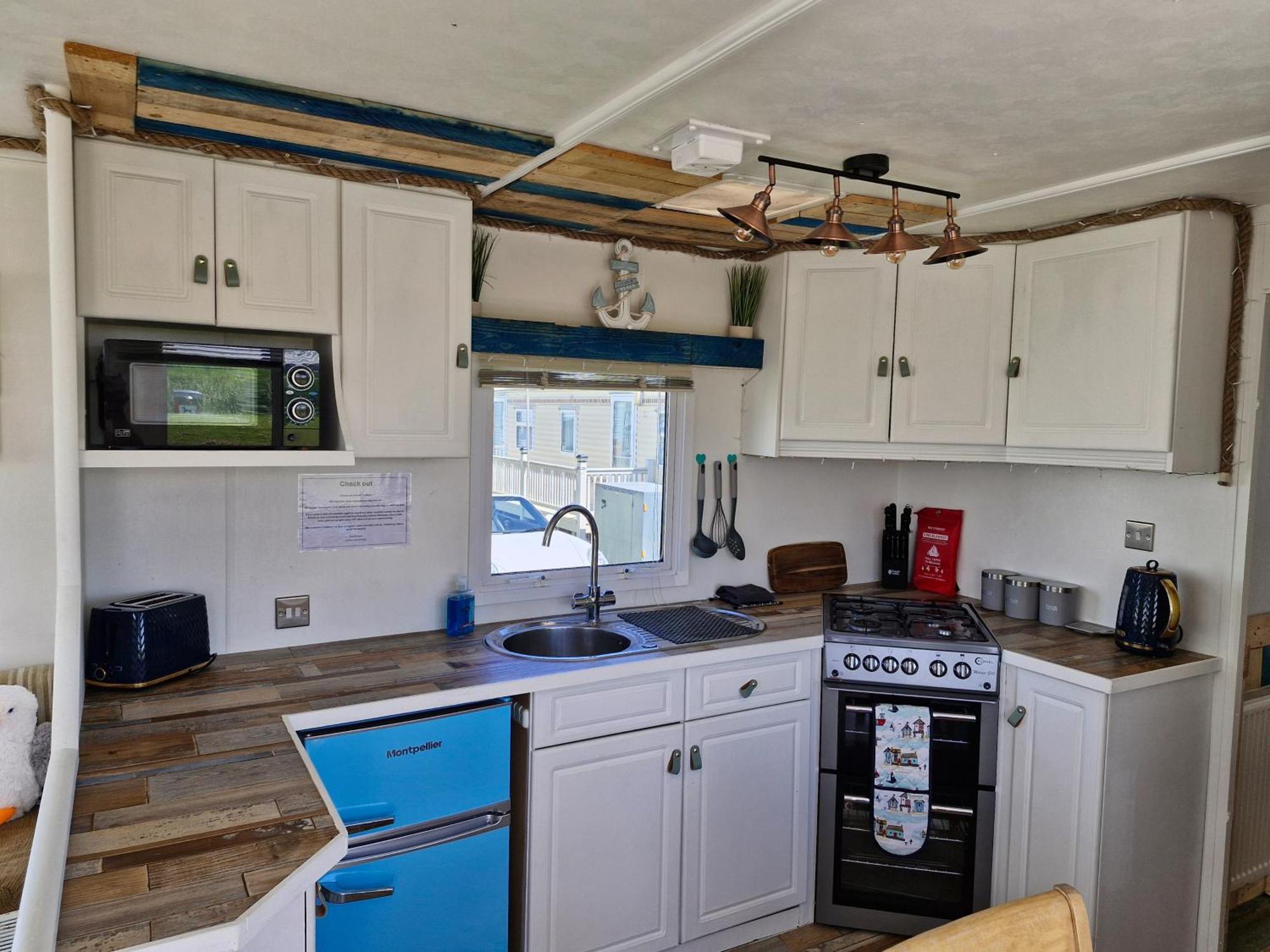 Driftwood Cabin - Dog Friendly Anderby Creek エクステリア 写真
